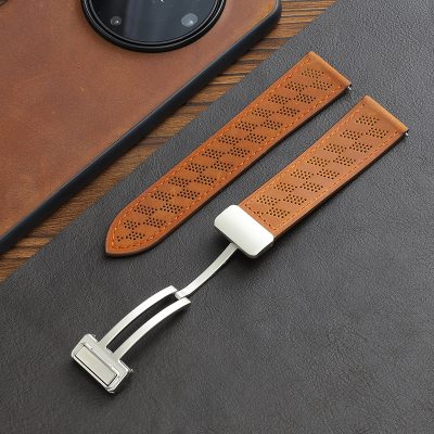 Crazy Horse pattern light brown